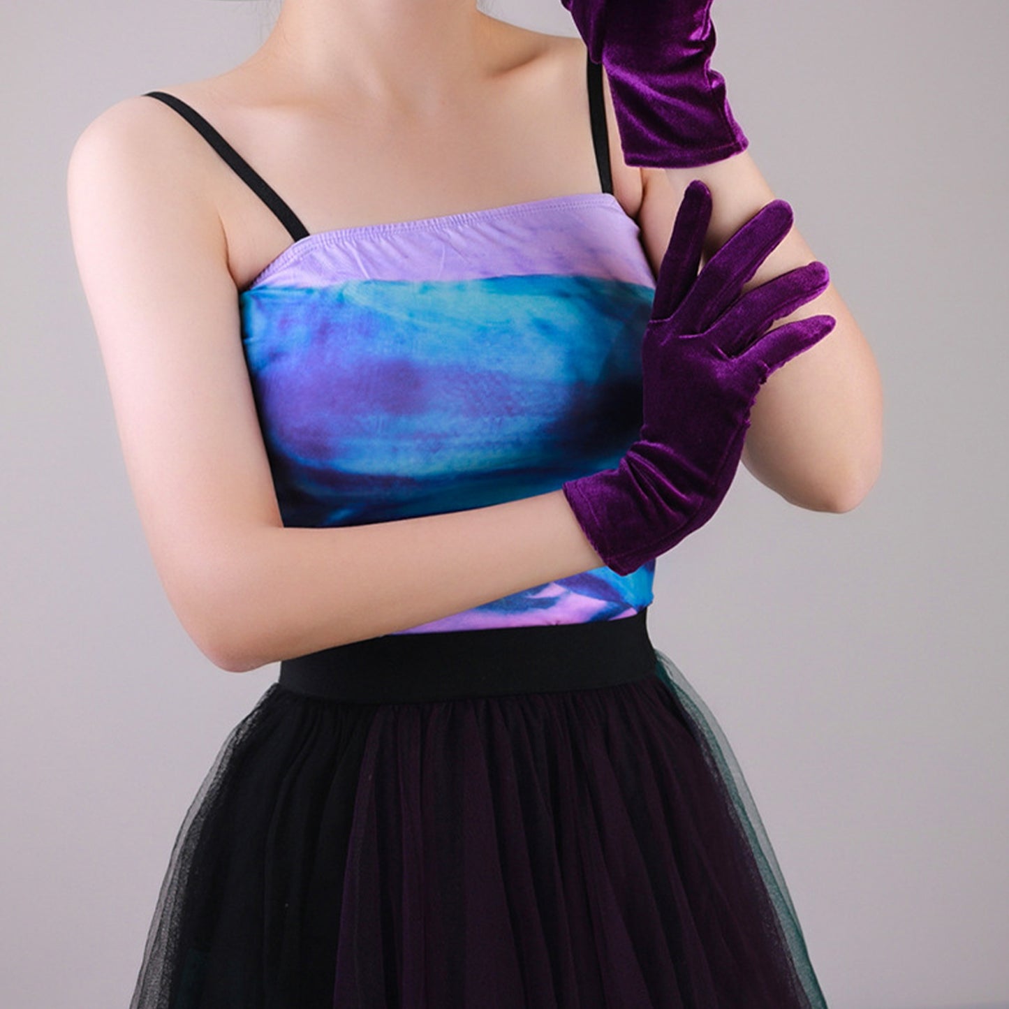 Dark Purple Velvet Gloves - Quaworth