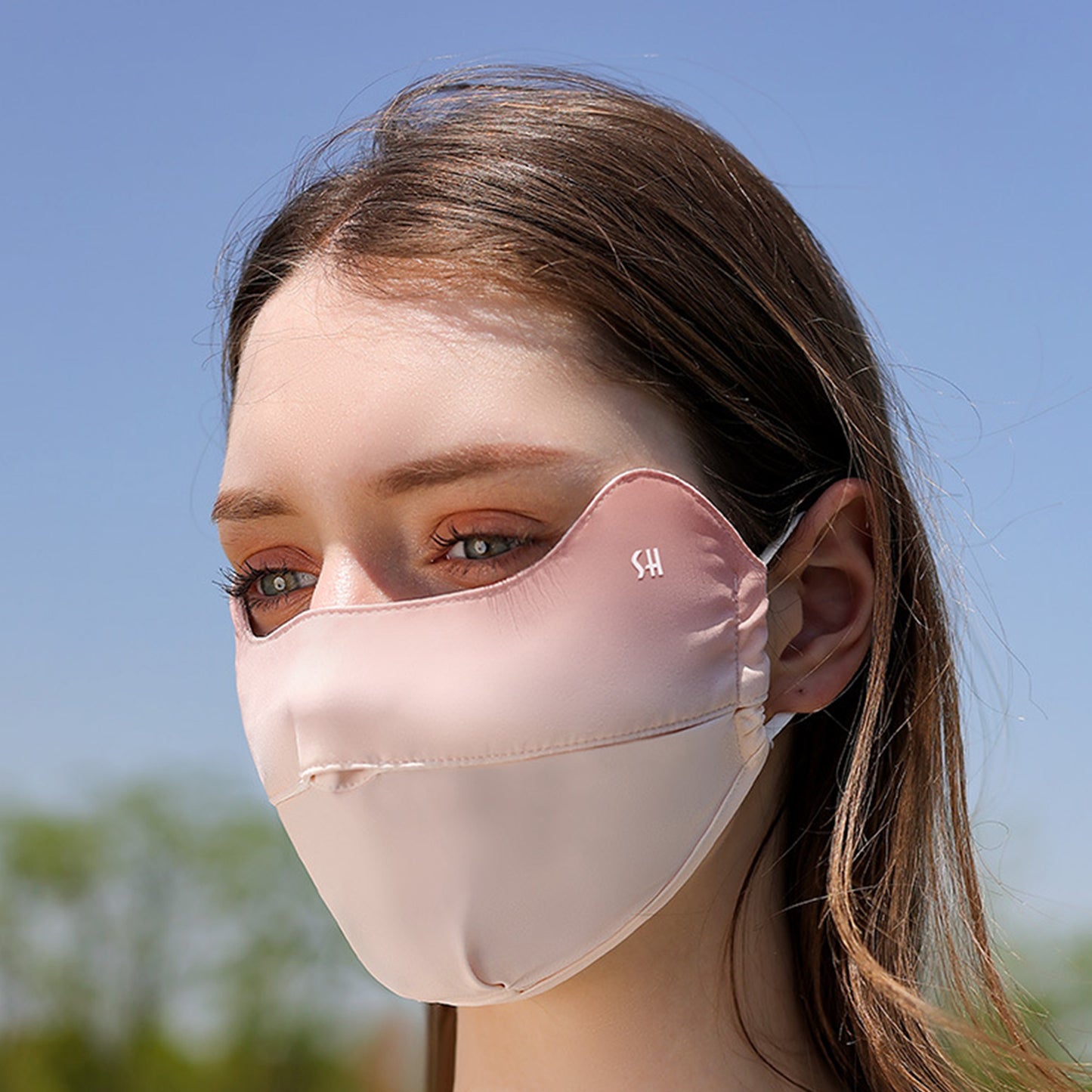 Gradient Ice Silk Sunscreen Mask - Quaworth