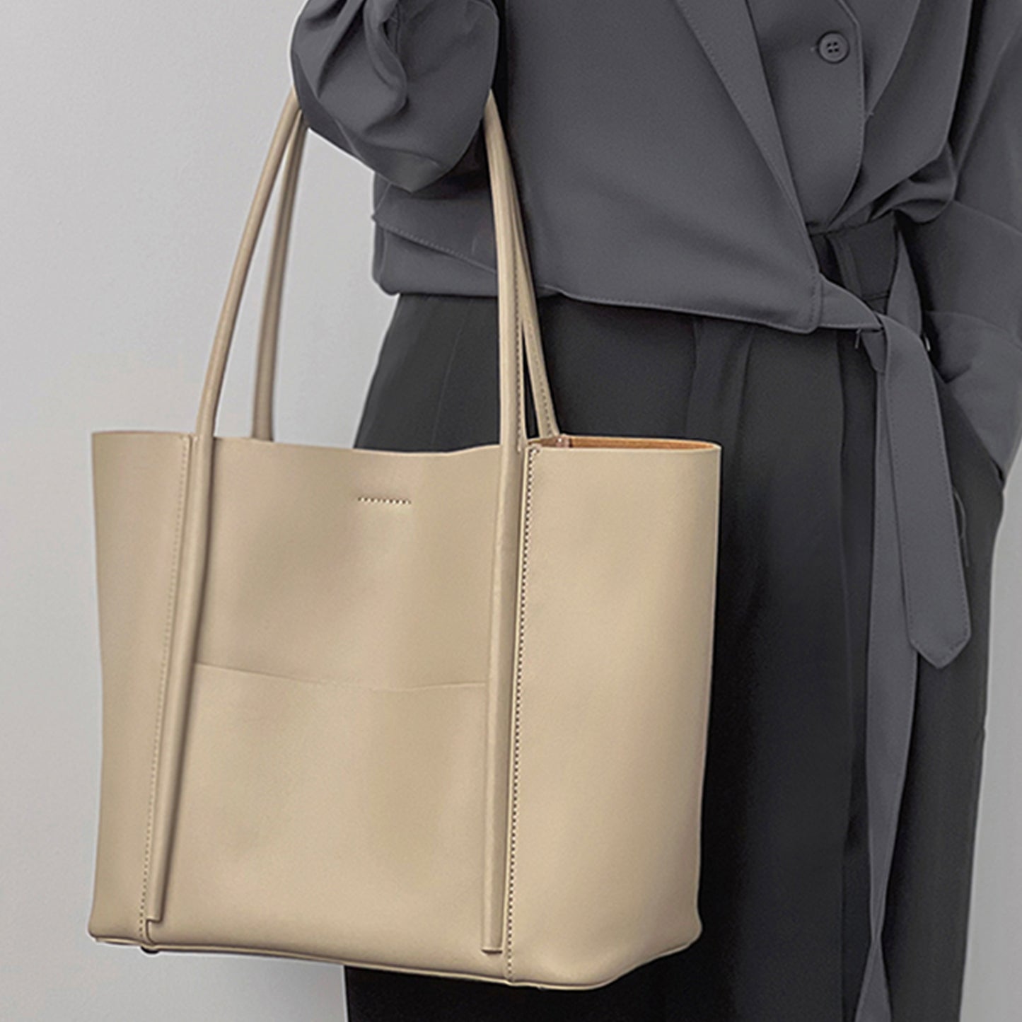 Large Capacity Daily Leather Tote Bag
