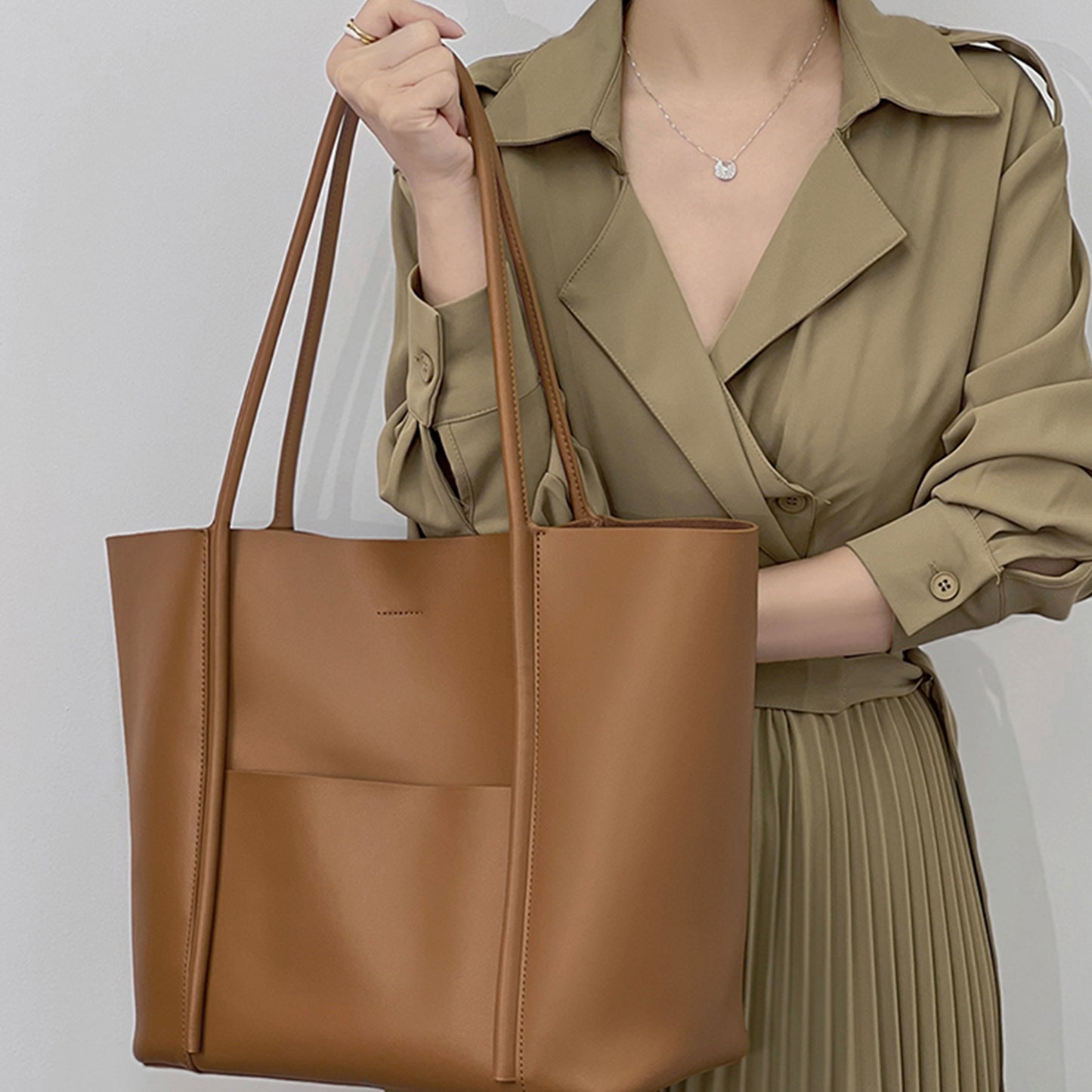 Large Capacity Daily Leather Tote Bag
