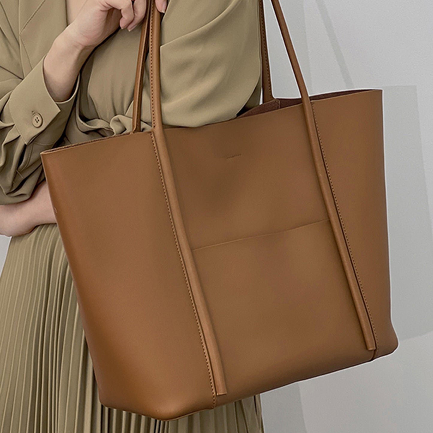 Large Capacity Daily Leather Tote Bag