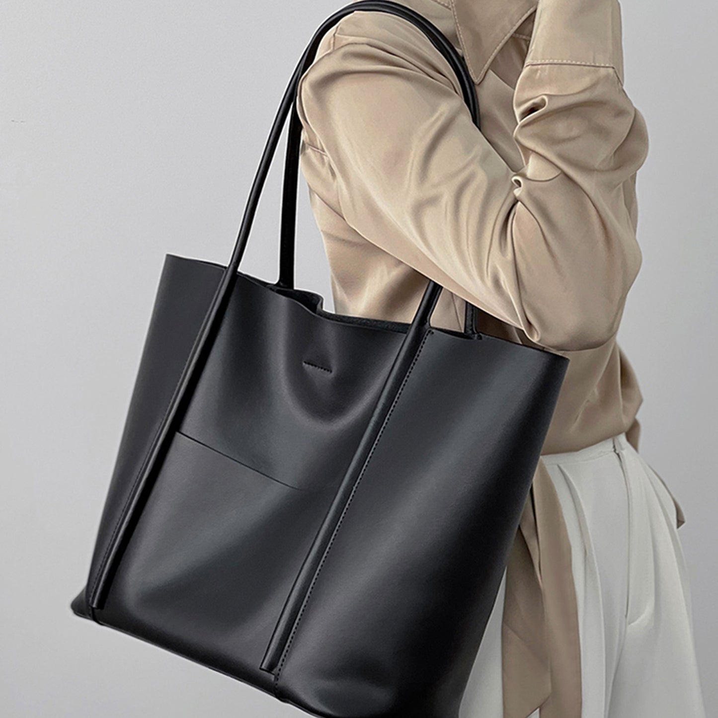 Large Capacity Daily Leather Tote Bag