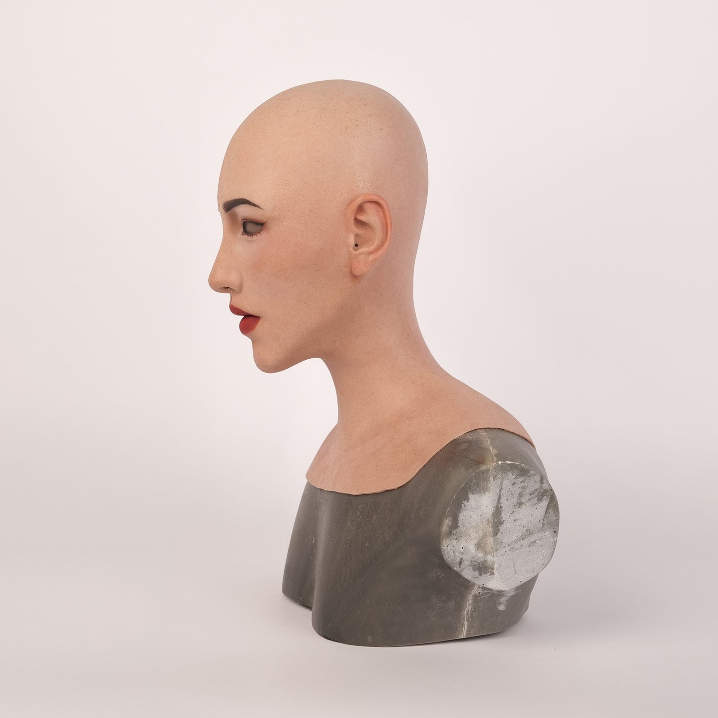 Molly 2 Silicone Mask Beauty Version - Quaworth