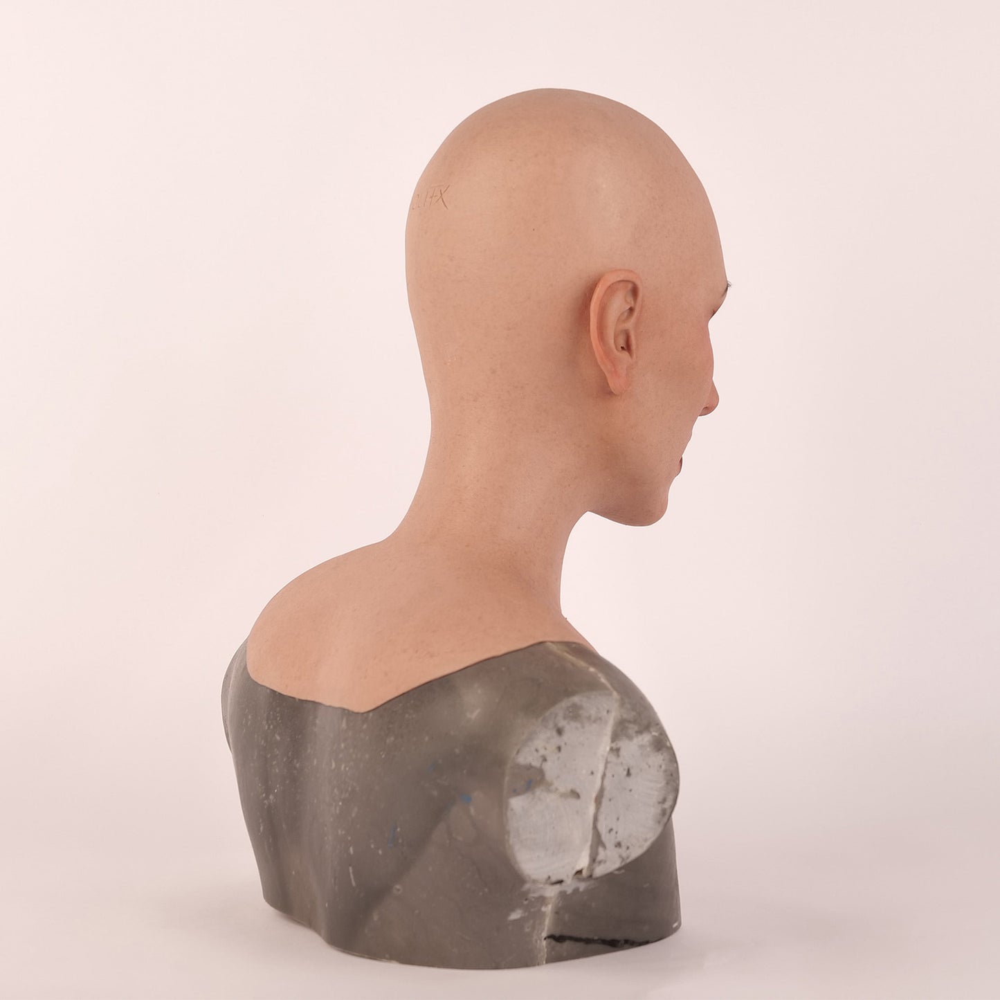 Molly 2 Silicone Mask Hollywood Version - Quaworth