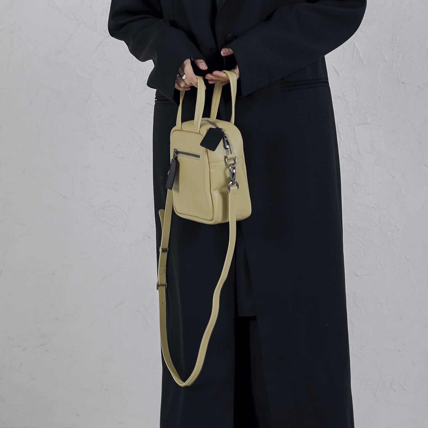 Black Sugar Cream Crossbody Rounded Corner Square Bag - Quaworth
