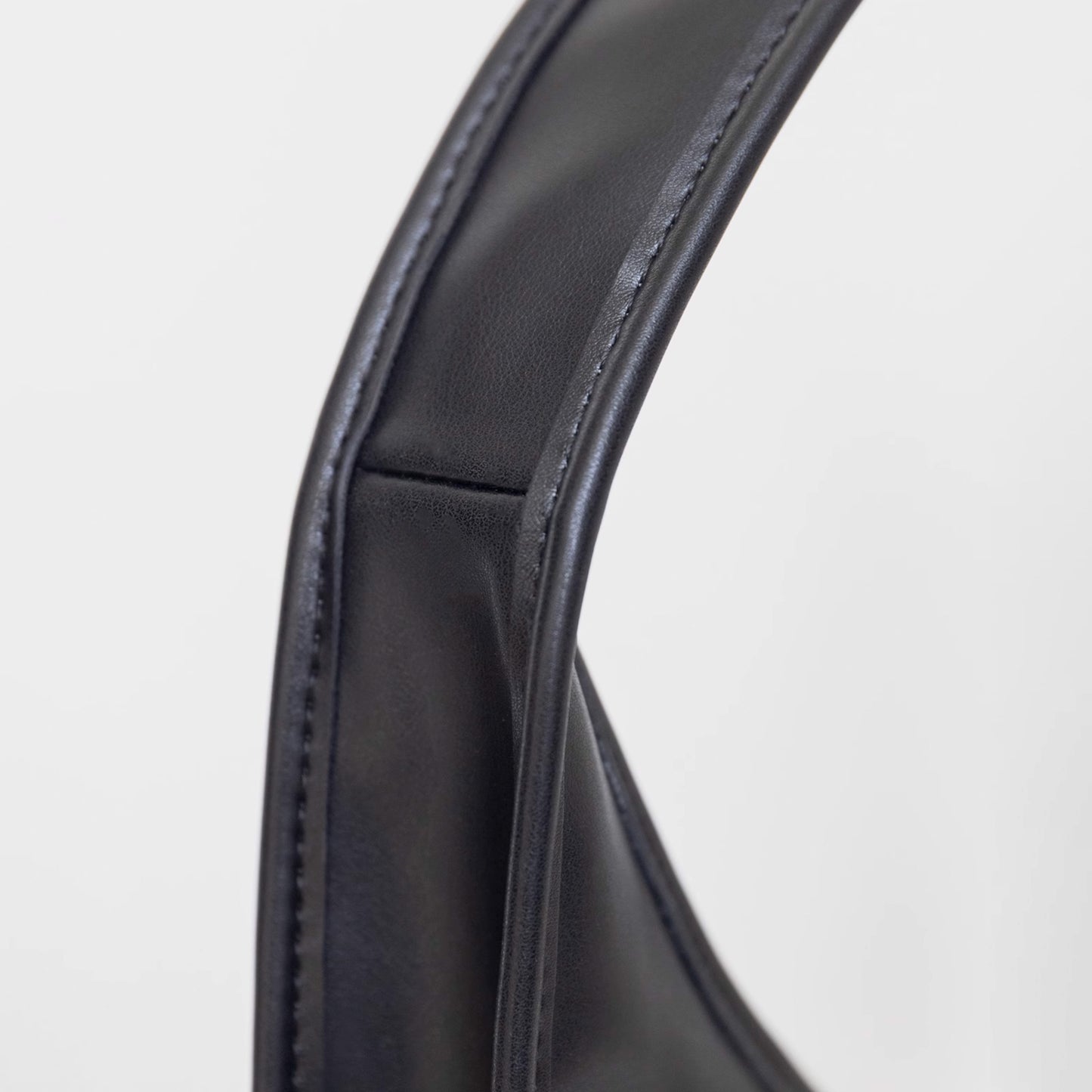 Black Swan Minimalist Wide Shoulder Strap Tote Bag - Quaworth
