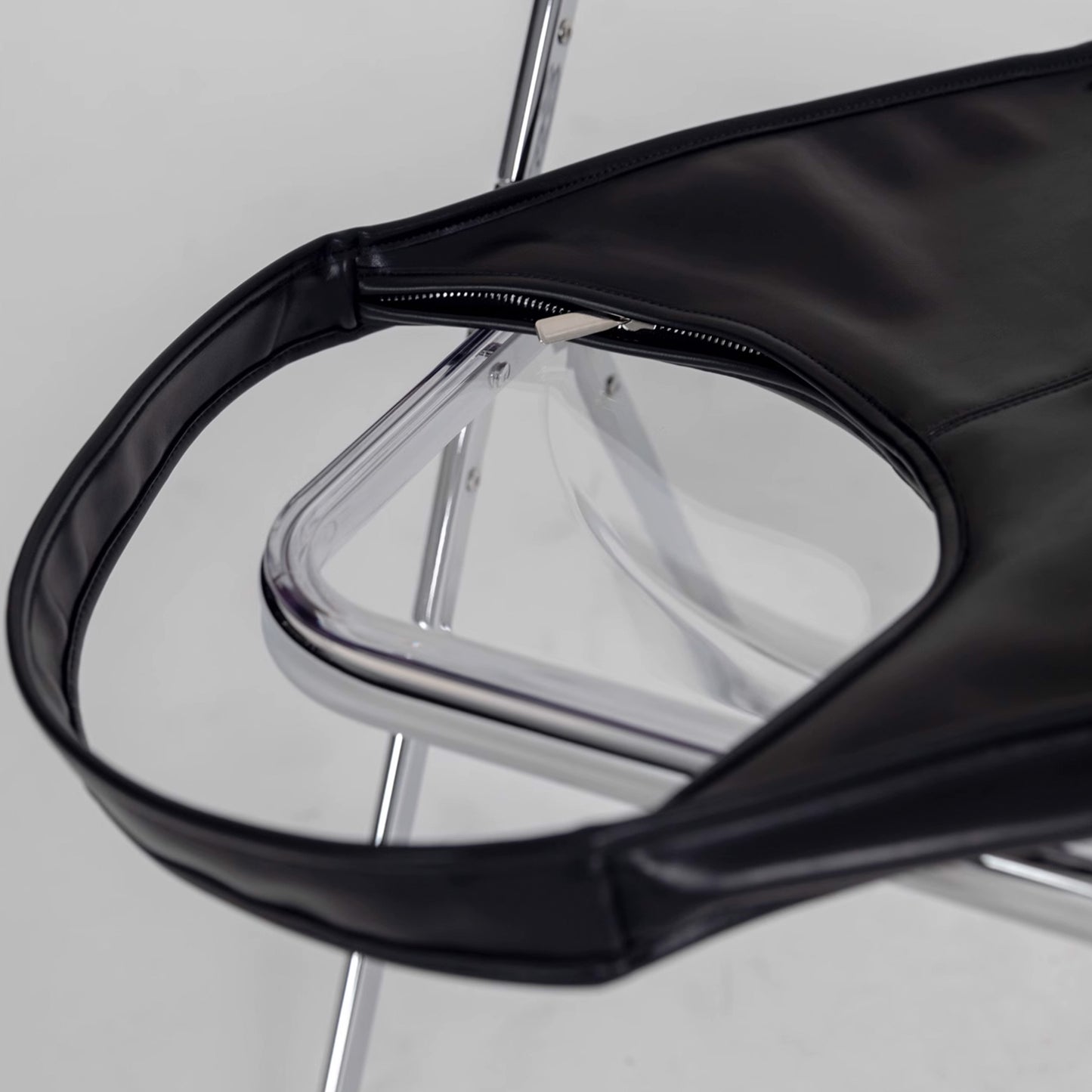 Black Swan Minimalist Wide Shoulder Strap Tote Bag - Quaworth