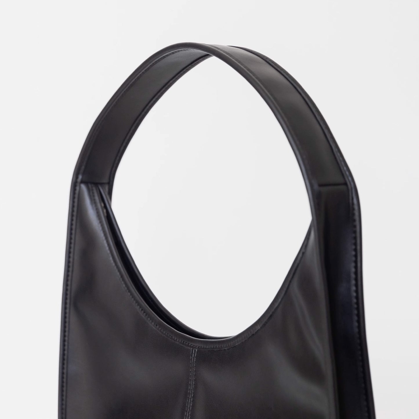 Black Swan Minimalist Wide Shoulder Strap Tote Bag - Quaworth