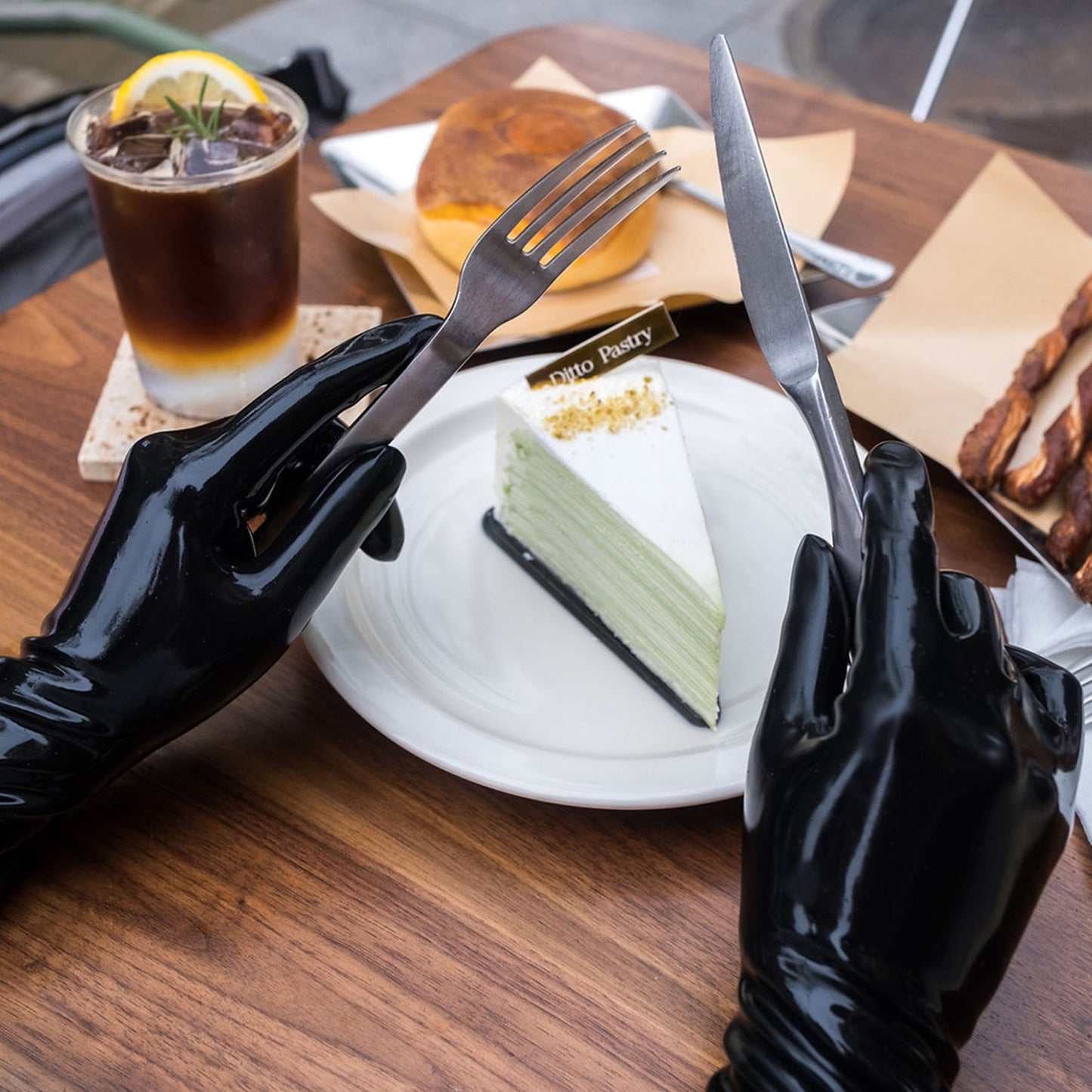 Black Solid Color Seamless Latex Gloves - Quaworth