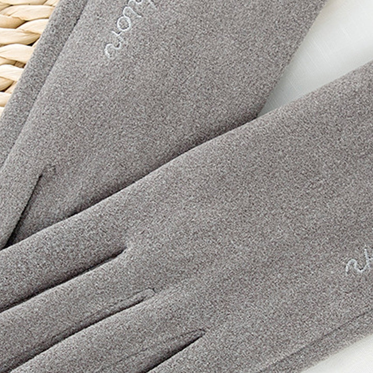 Solid Color Thermal Dralon Velvet Touch Screen Wrist Gloves - Quaworth