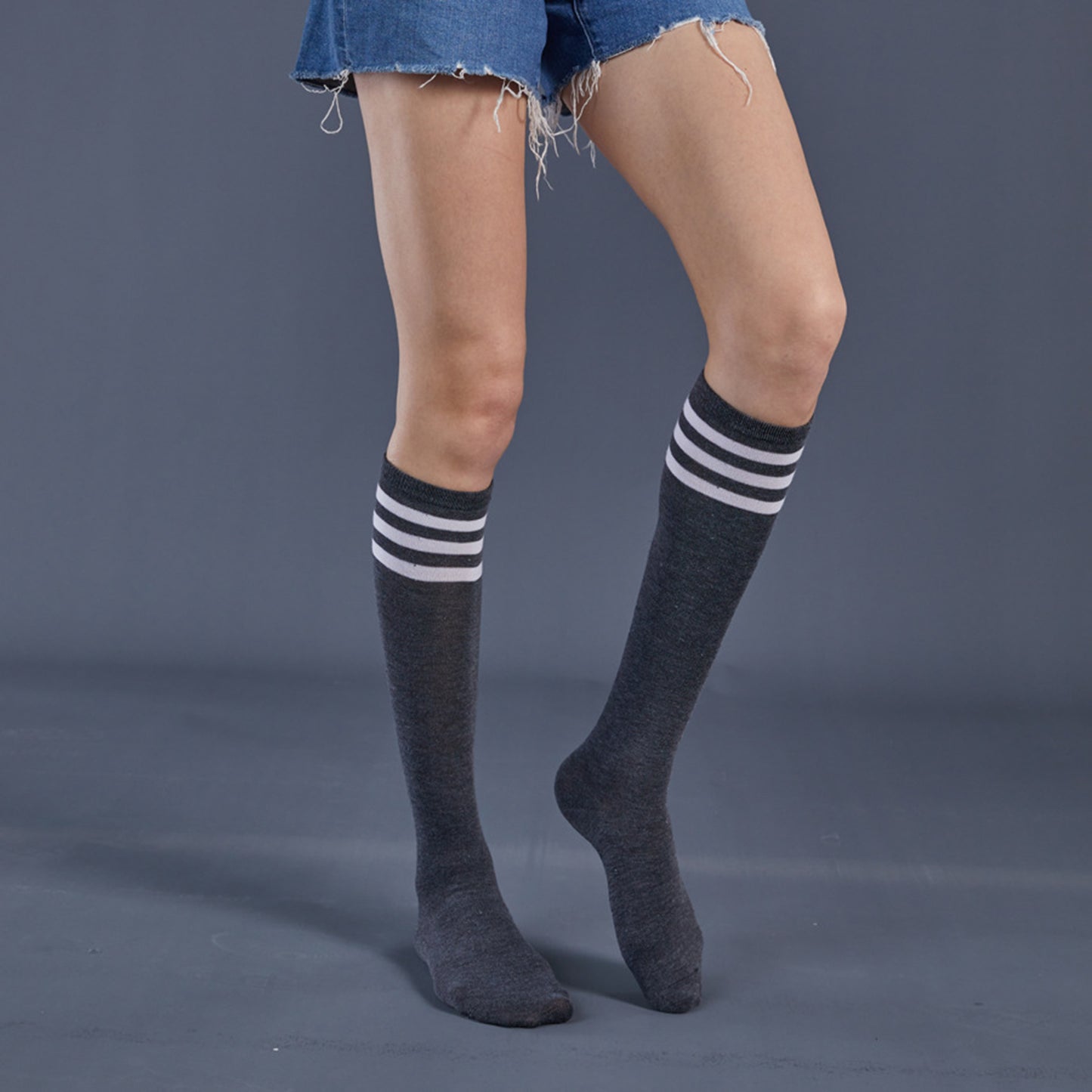 Three Bar Stripe Medium Tube Stocking - Quaworth