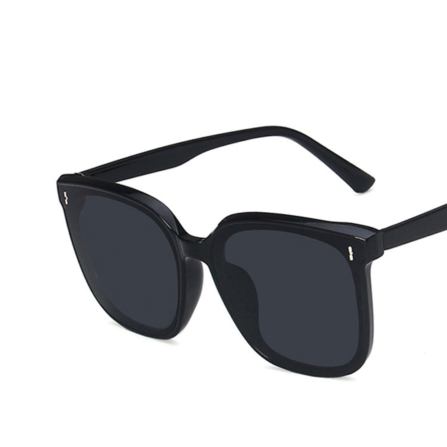 Square Large Frame Sunglasses - Quaworth