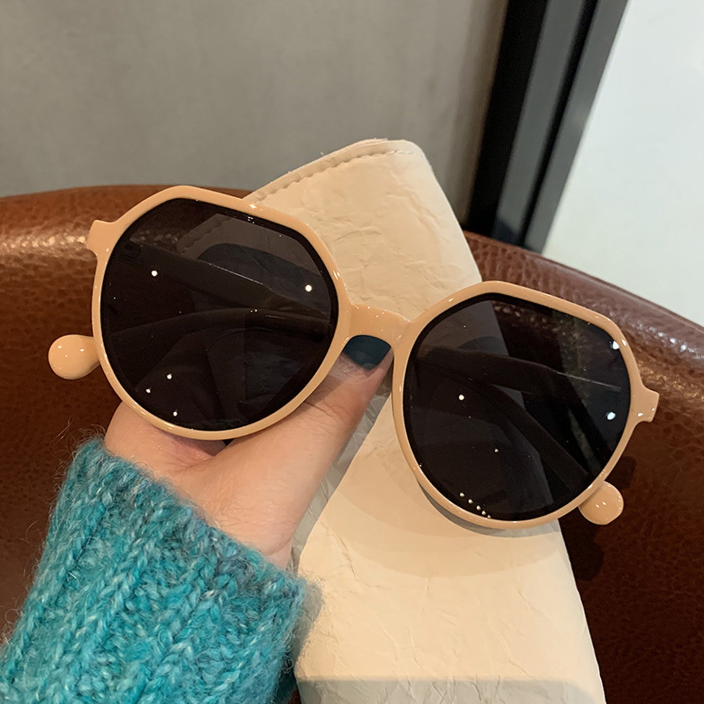 Round Flat Top Frame Sunglasses - Quaworth