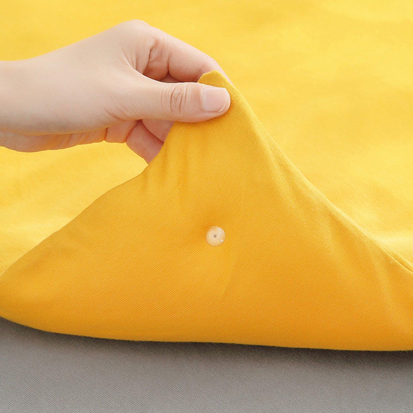 Quick Release Safe Duvet Cover Fixer - Quaworth