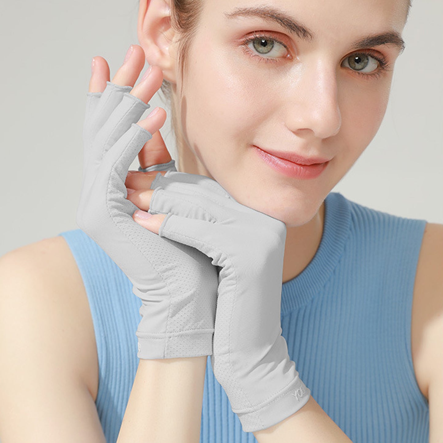 Solid Color Ice Silk Fingerless Manicure Skincare Wrist Gloves - Quaworth