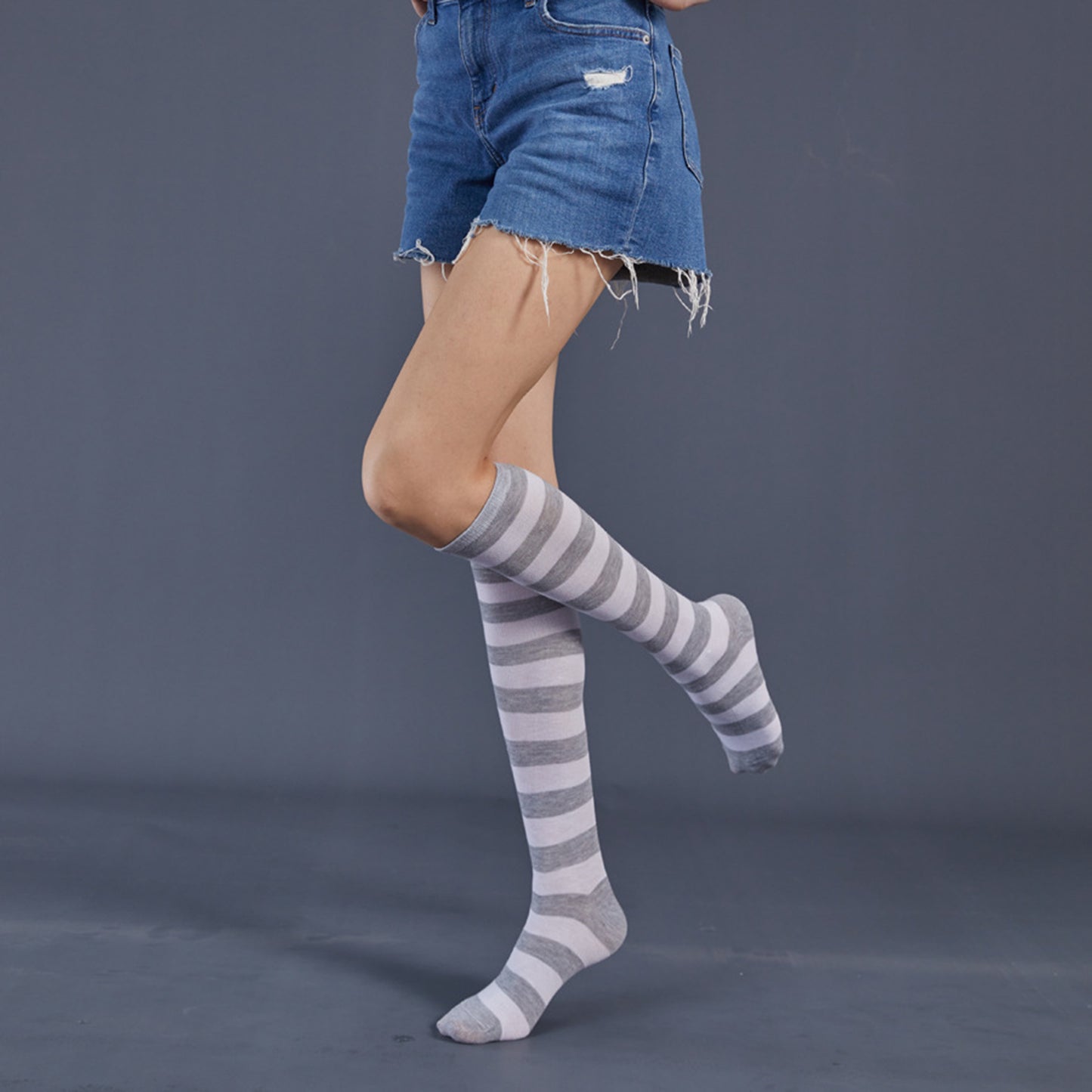 Three Bar Stripe Medium Tube Stocking - Quaworth