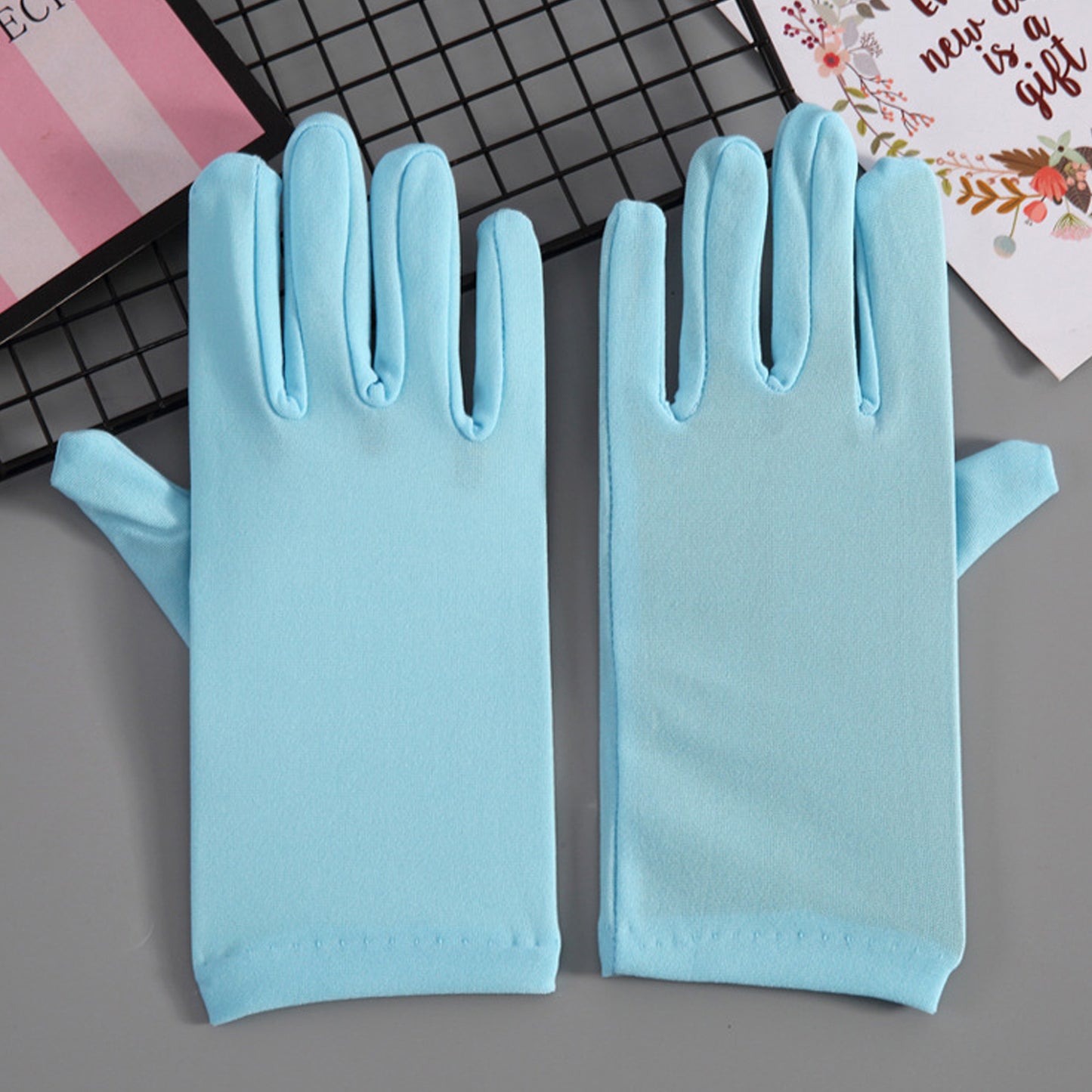 Milk Fiber Solid Color Wrist Gloves - Quaworth