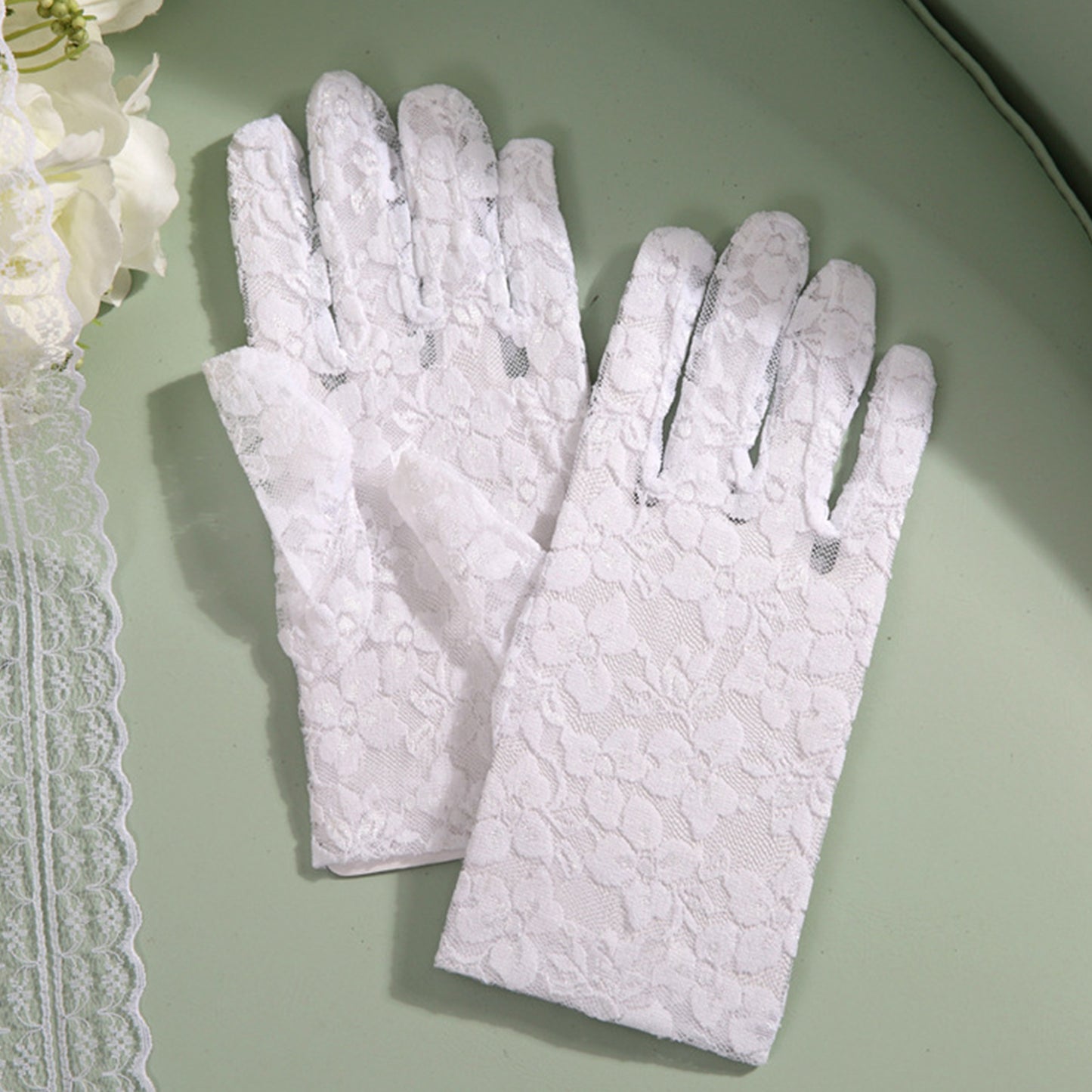 Lace Floral Jacquard Wrist Gloves - Quaworth
