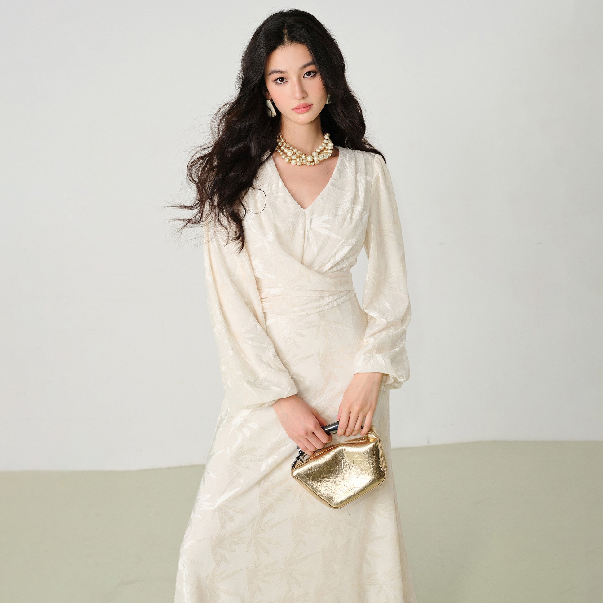 Jacquard V Neck Long Flare Sleeve Floral A-Line Maxi Dress - Quaworth