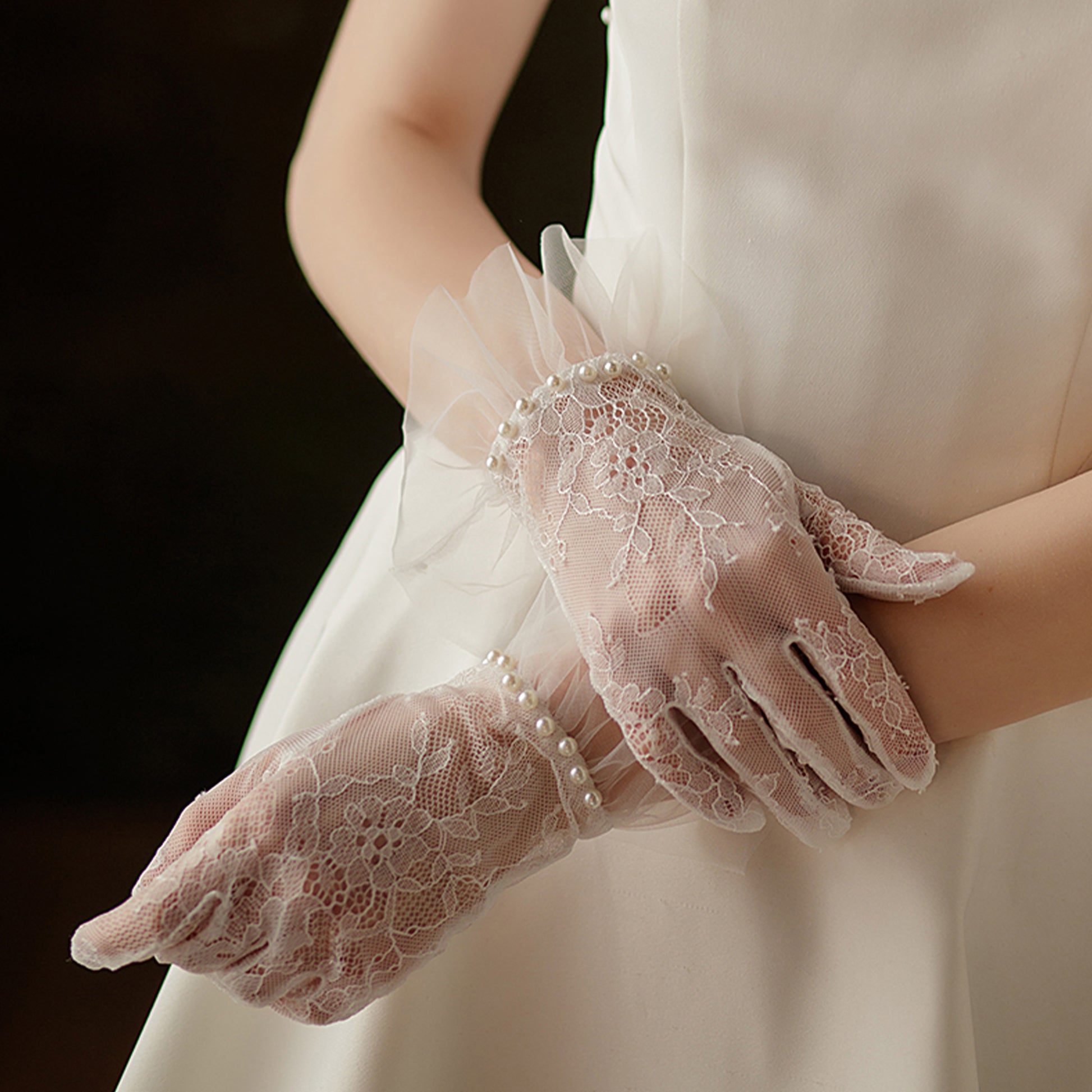 Lace Floral Ruffle Cuff Pearl Wrist Gloves - Quaworth