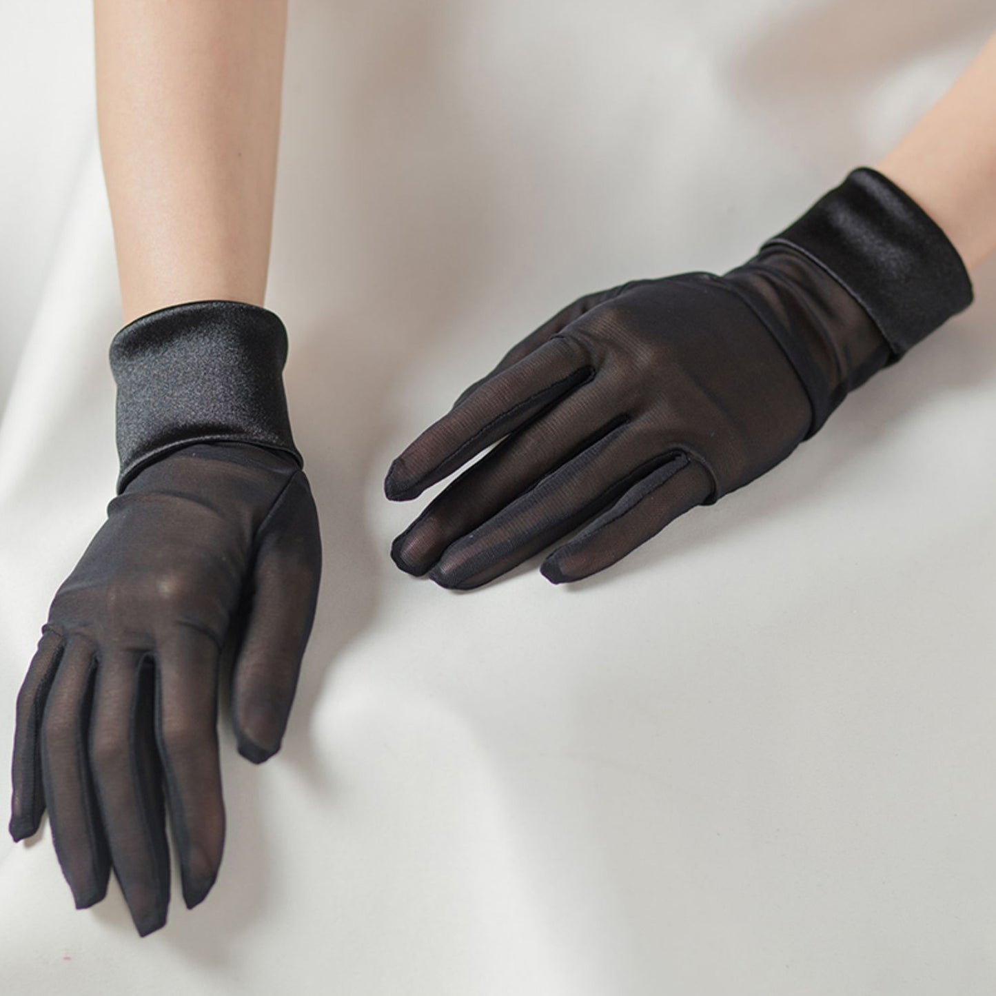 Mesh Satin Cuff Wrist Gloves - Quaworth