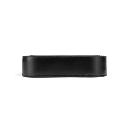 Minimalist Leather Shoulder Strap Baguette - Quaworth