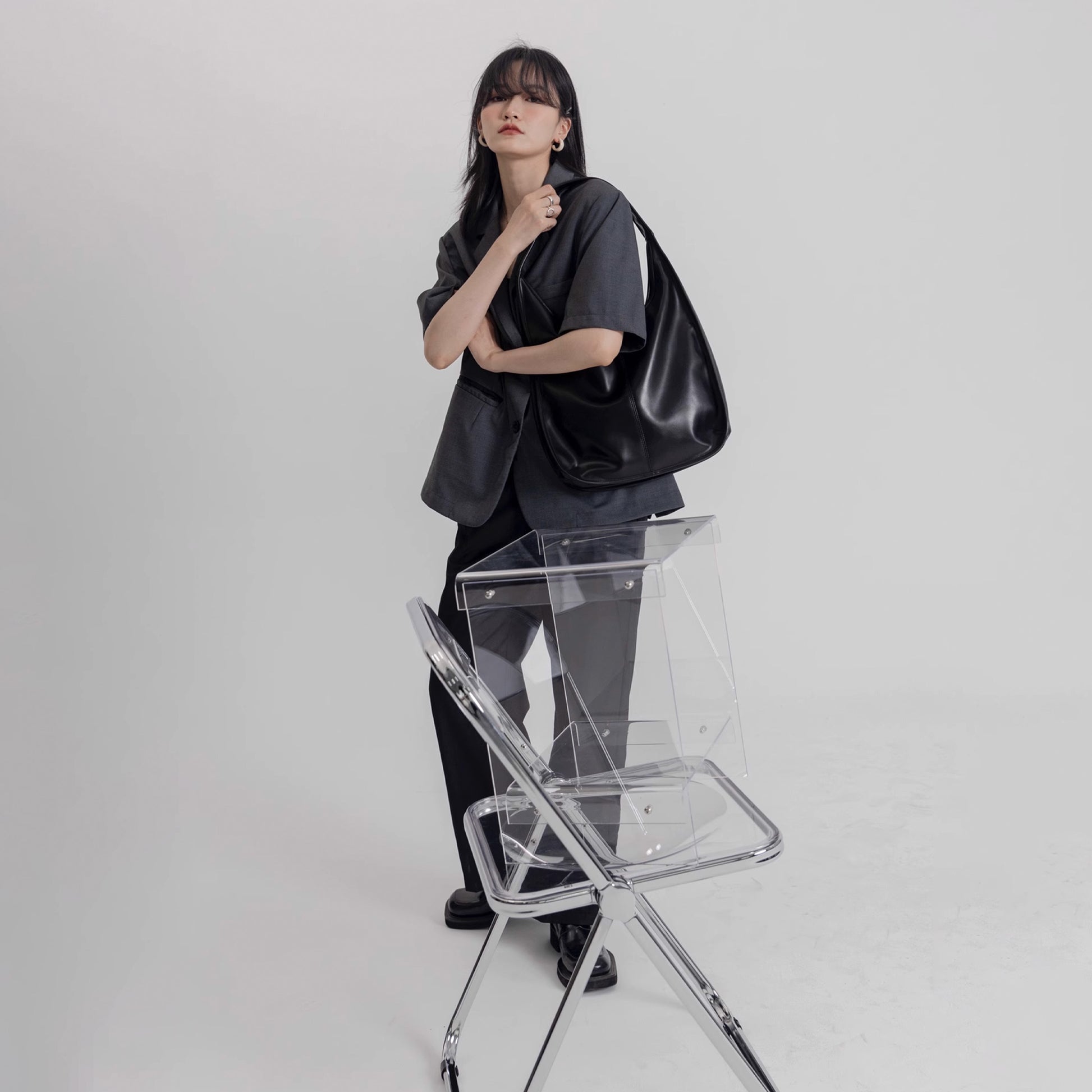 Black Swan Minimalist Wide Shoulder Strap Tote Bag - Quaworth