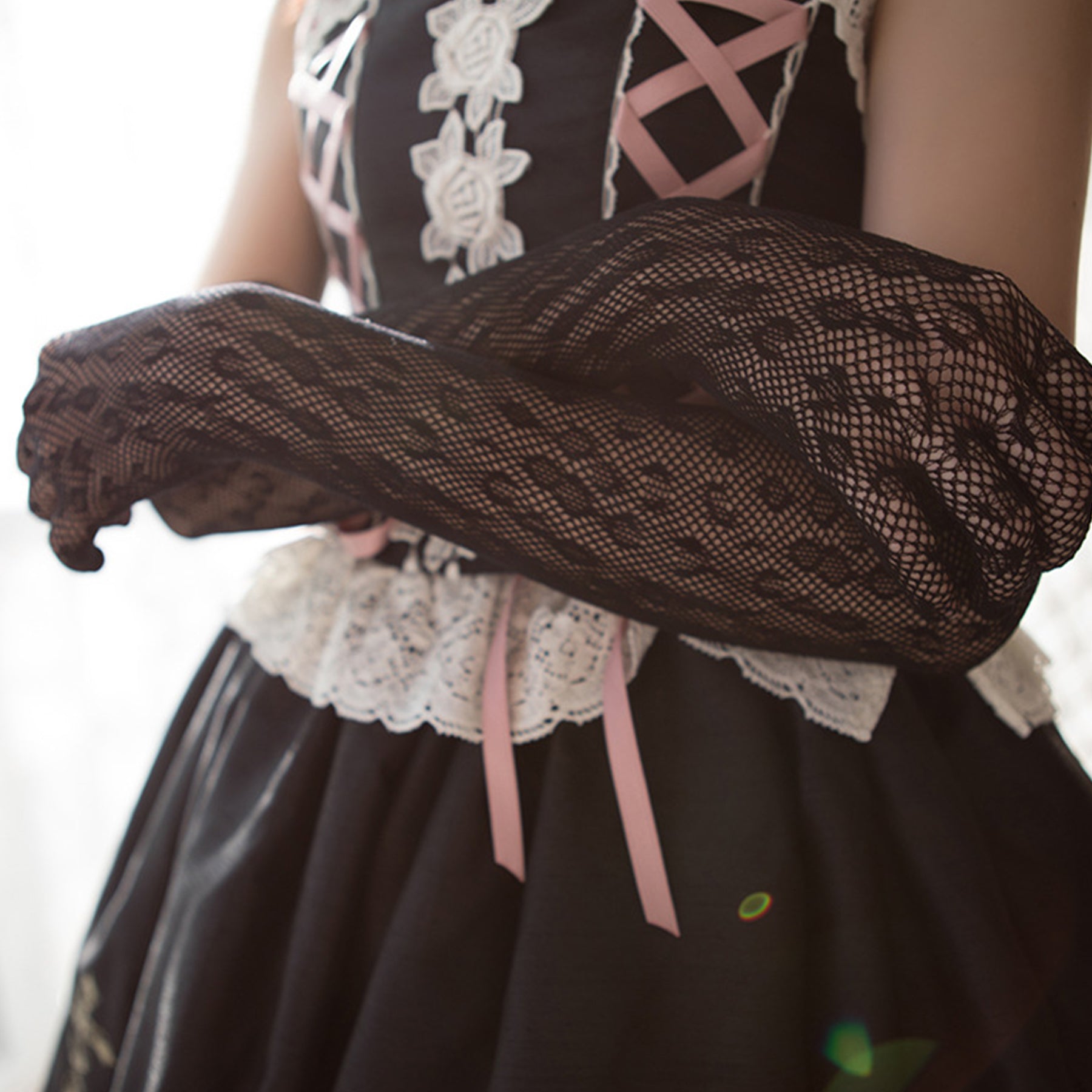 Fishnet Mesh Floral Jacquard Over Elbow Gloves - Quaworth