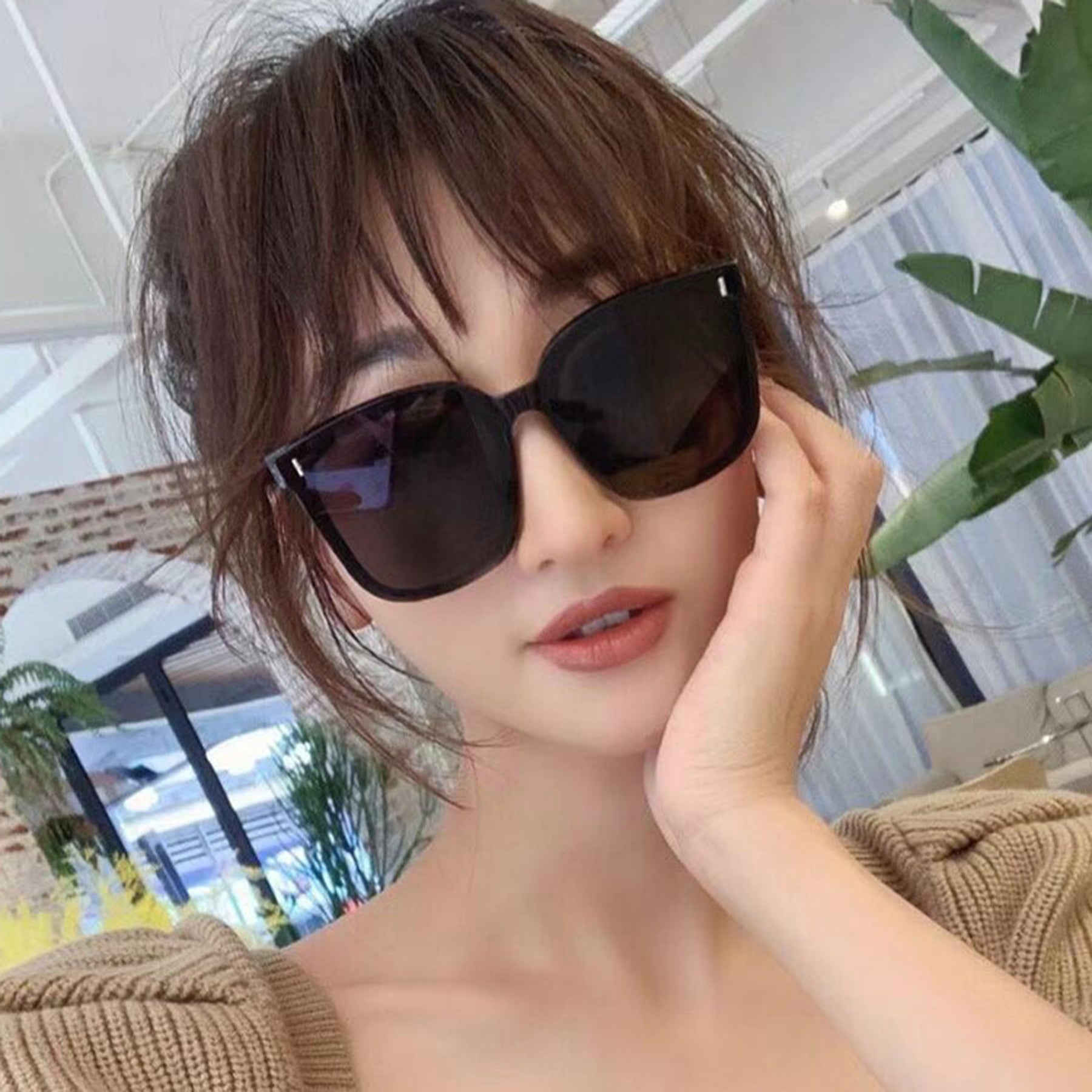 Square Large Frame Sunglasses - Quaworth