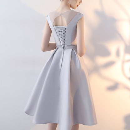 Sleeveless Round Neck Floral Embroidered A-Line Midi Dress - Quaworth
