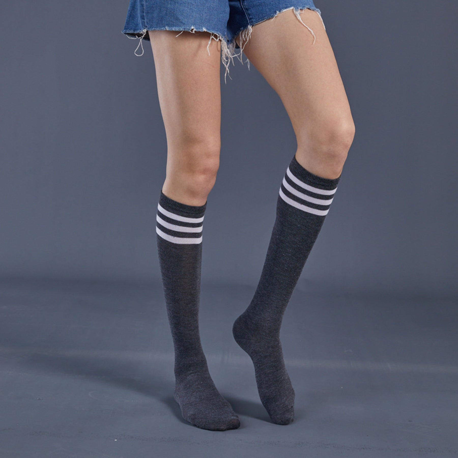 Three Bar Stripe Medium Tube Stocking - Quaworth