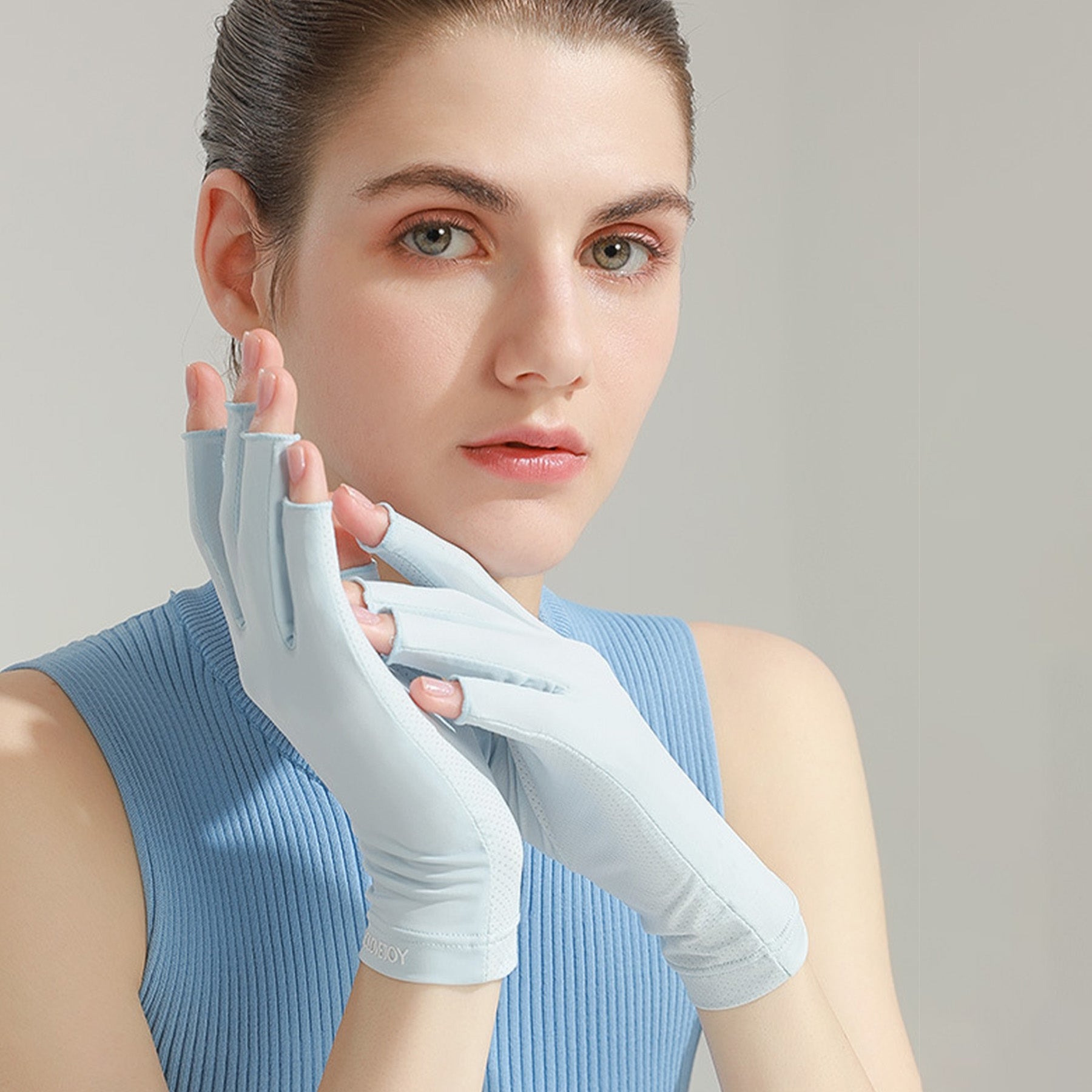 Solid Color Ice Silk Fingerless Manicure Skincare Wrist Gloves - Quaworth