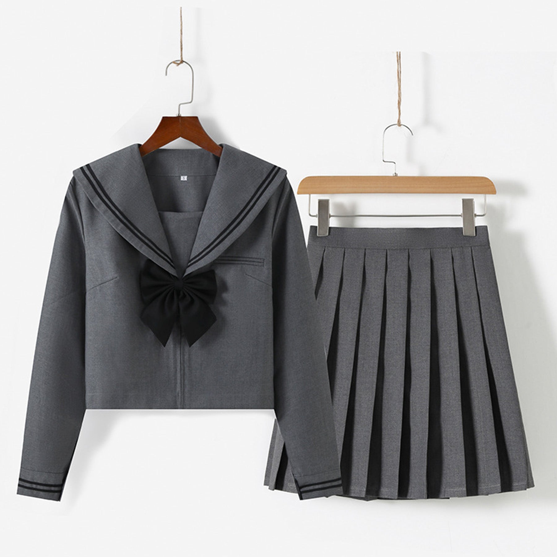 Gray Broad Collar Two Black Line Square Flap Cravat Bow Sailor School Uniform - Quaworth