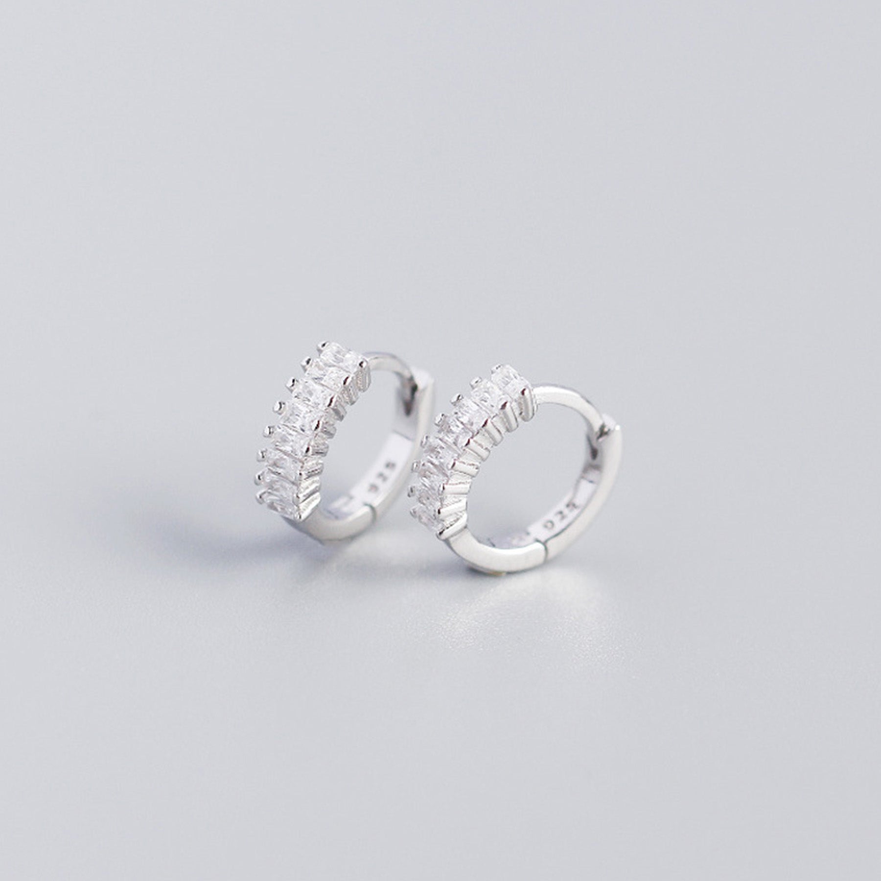 Sterling Silver Zircon Hoop Earrings - Quaworth