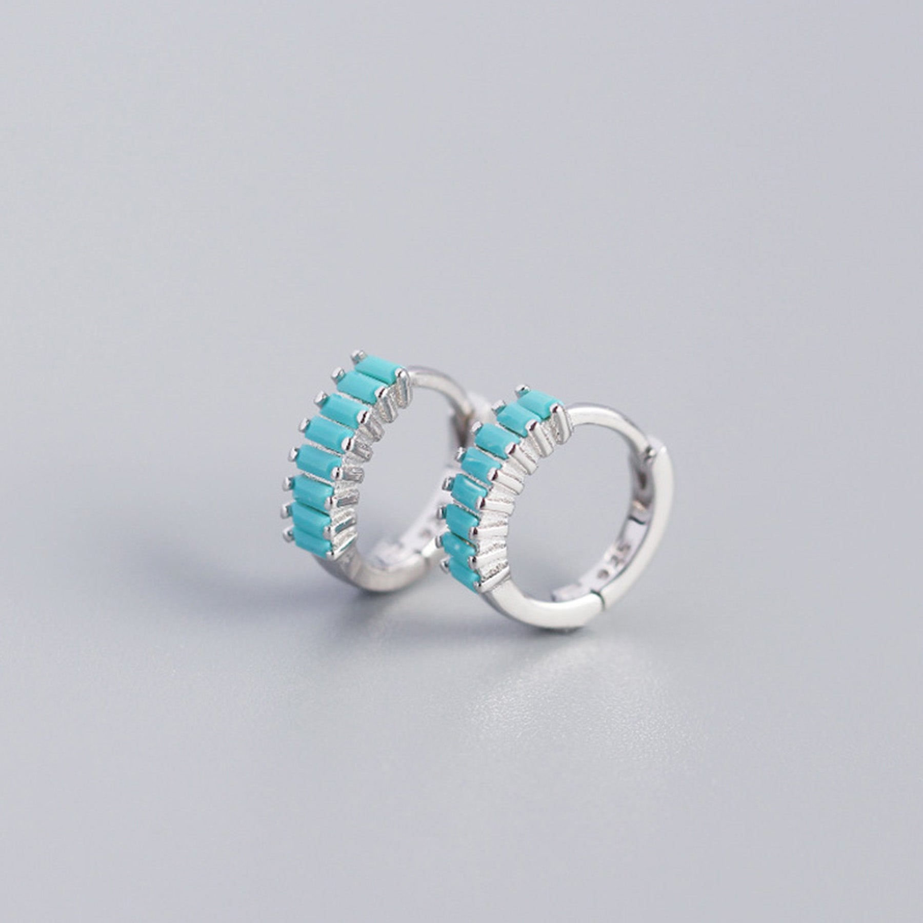 Sterling Silver Zircon Hoop Earrings - Quaworth